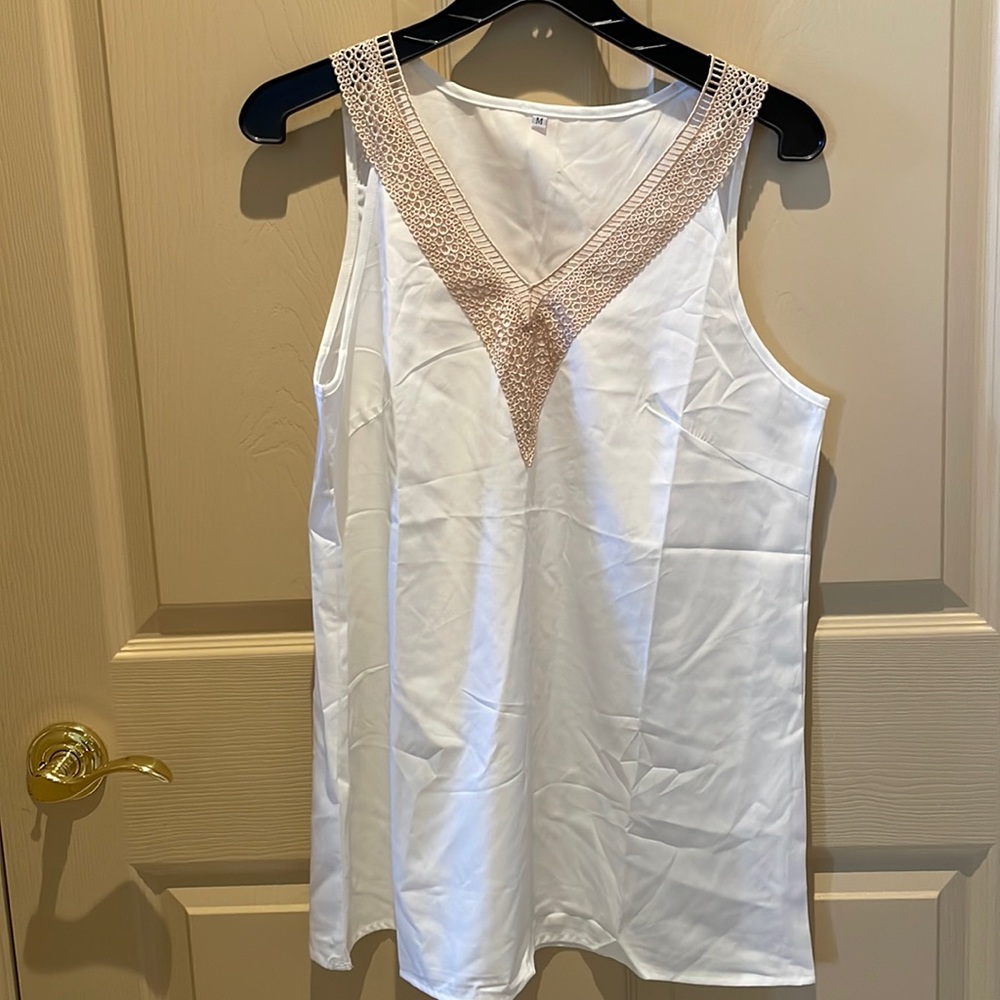 Super cute white tank with gold embroidered V neck NEW